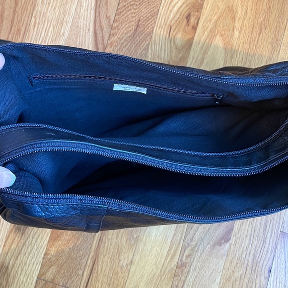 Genuine Leather Shoulder Purse - Picture 3 of 3